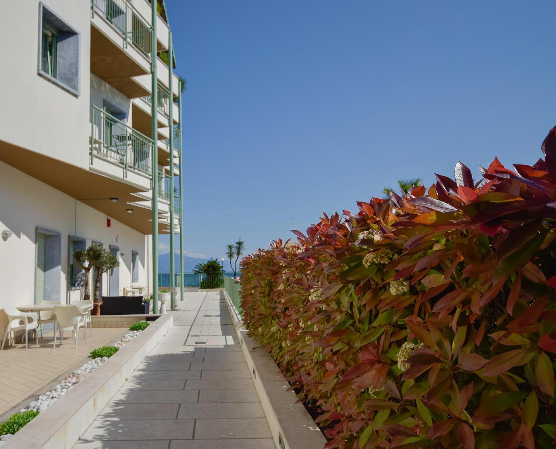 Residenza Miralago Iii By Wonderful Italy * Desenzano del Garda