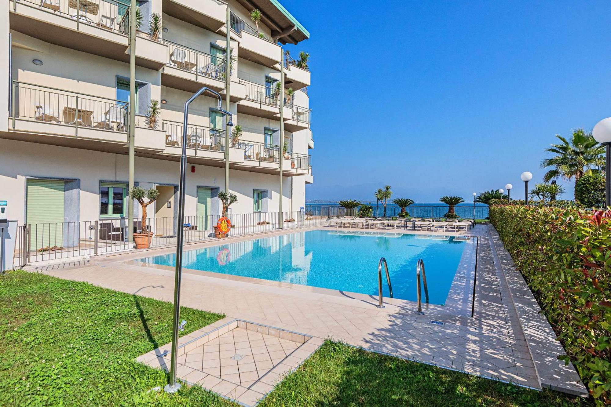 Residenza Miralago Iii By Wonderful Italy Appartement Desenzano del Garda