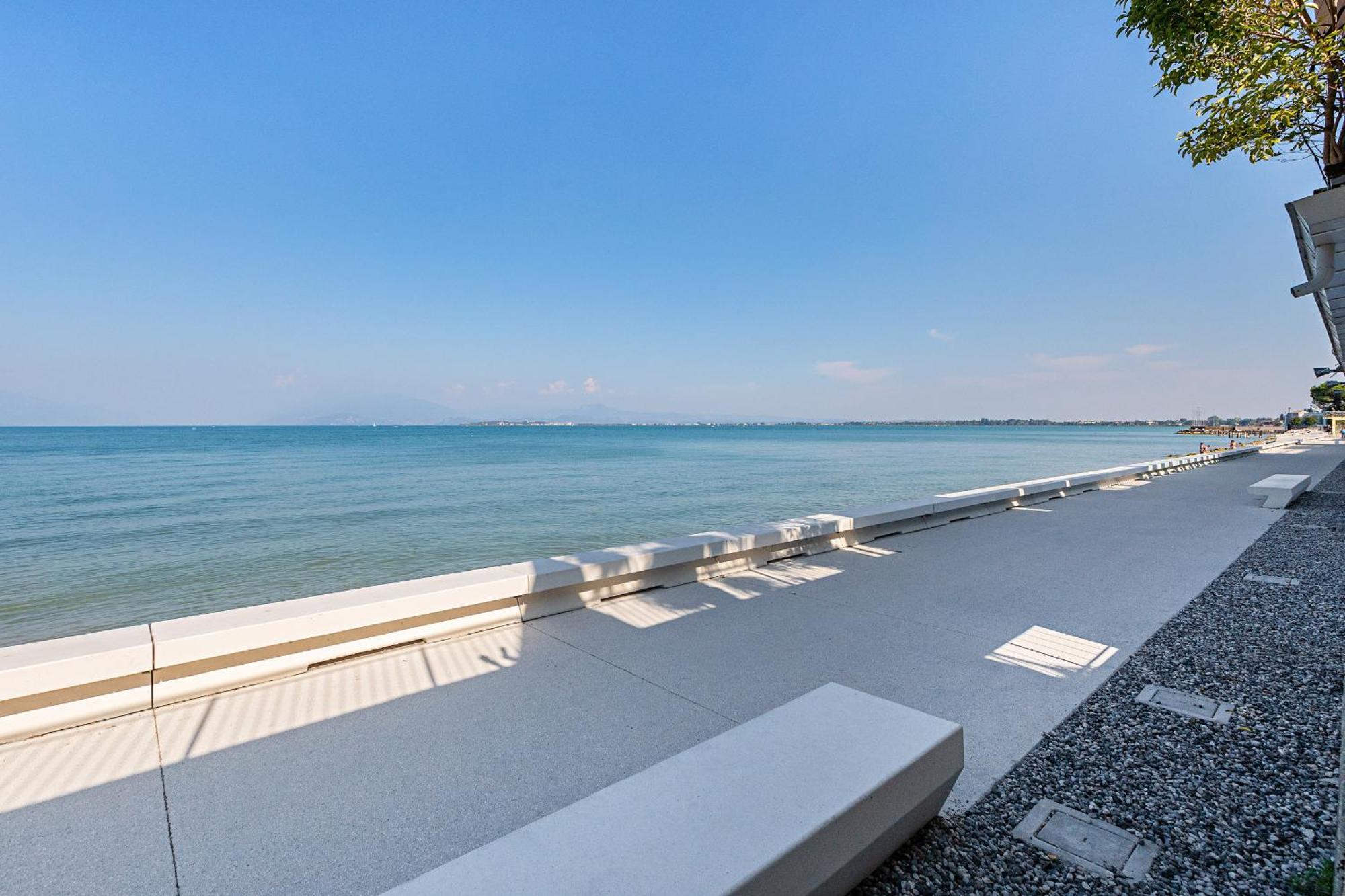 Appartement Residenza Miralago Iii By Wonderful Italy Desenzano del Garda
