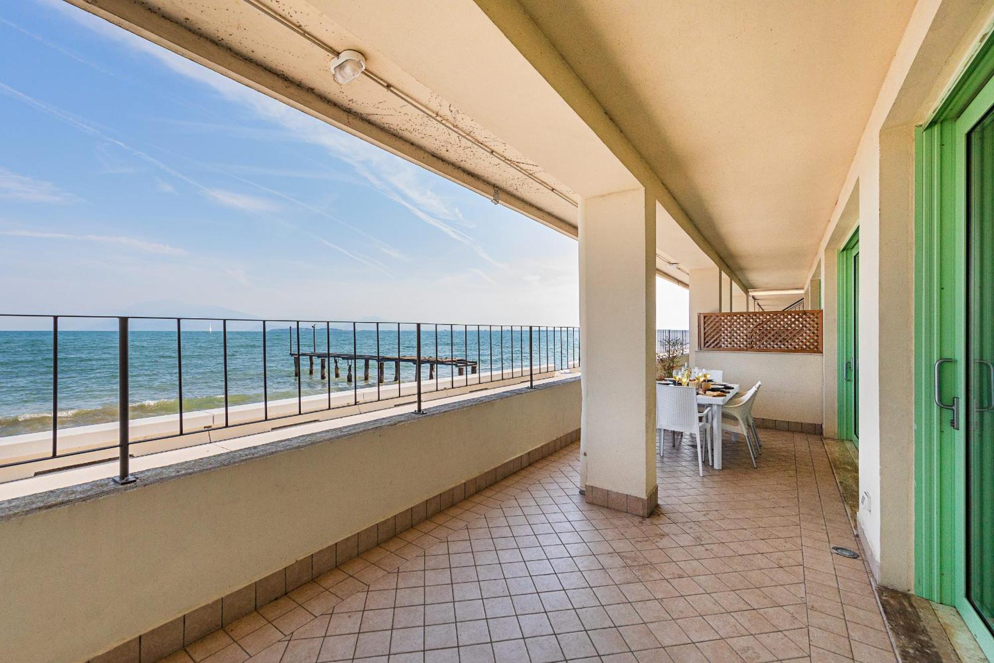 Residenza Miralago Iii By Wonderful Italy
