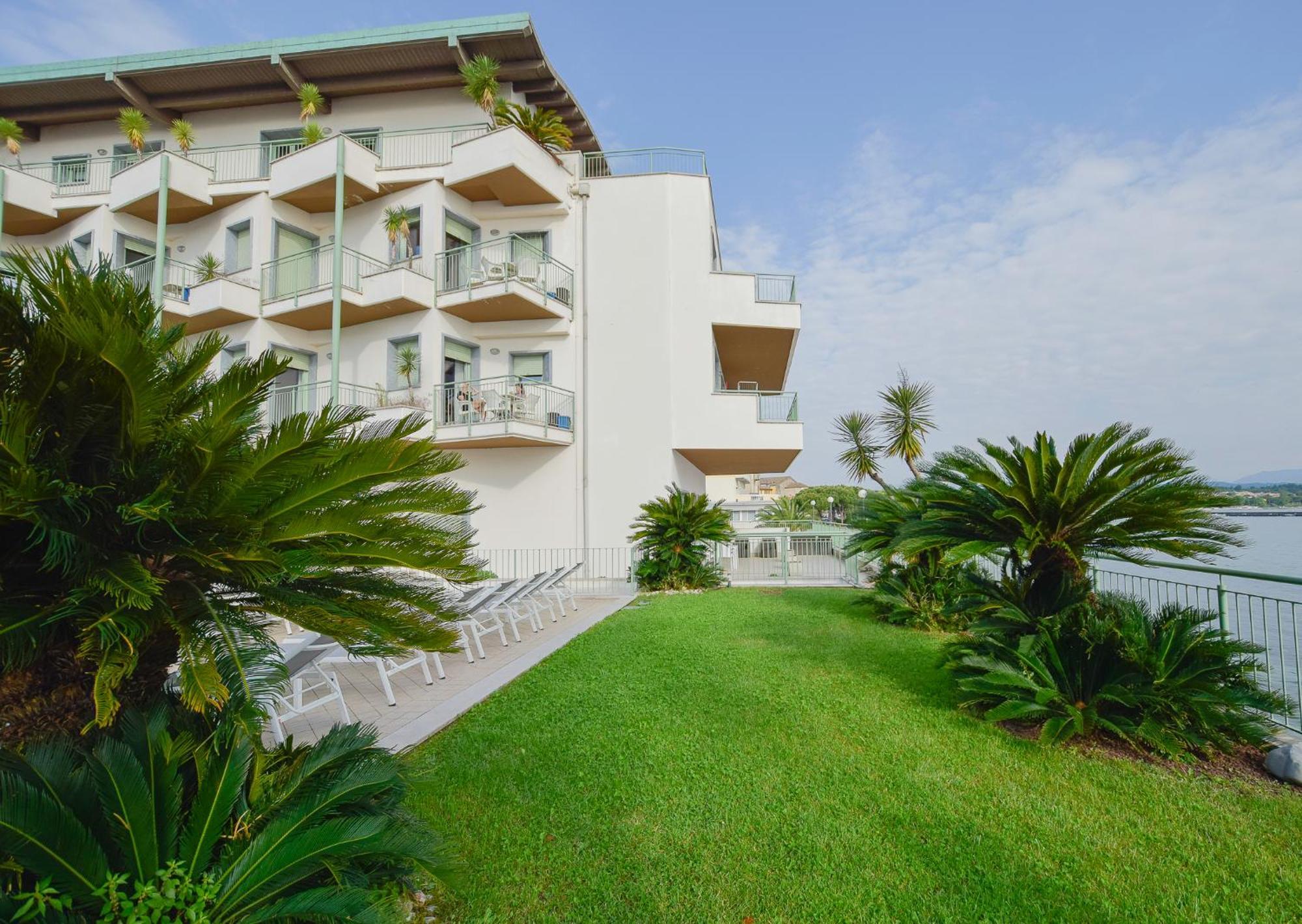 Residenza Miralago Iii By Wonderful Italy Apartment