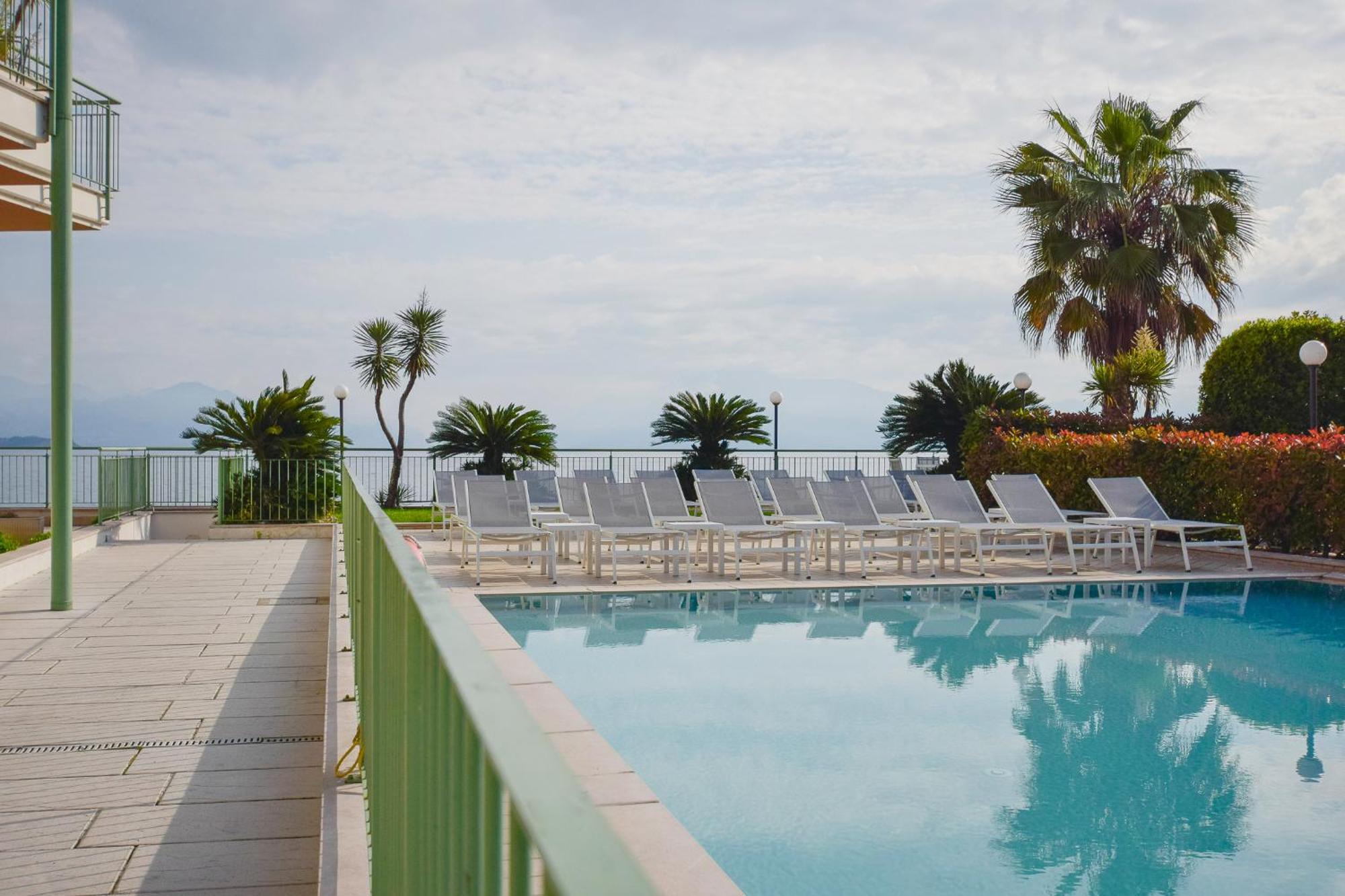 Apartment Residenza Miralago Iii By Wonderful Italy *